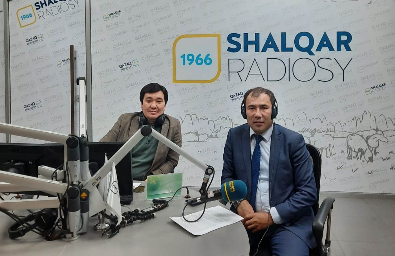 Директор «Халал Даму» дал интервью радио