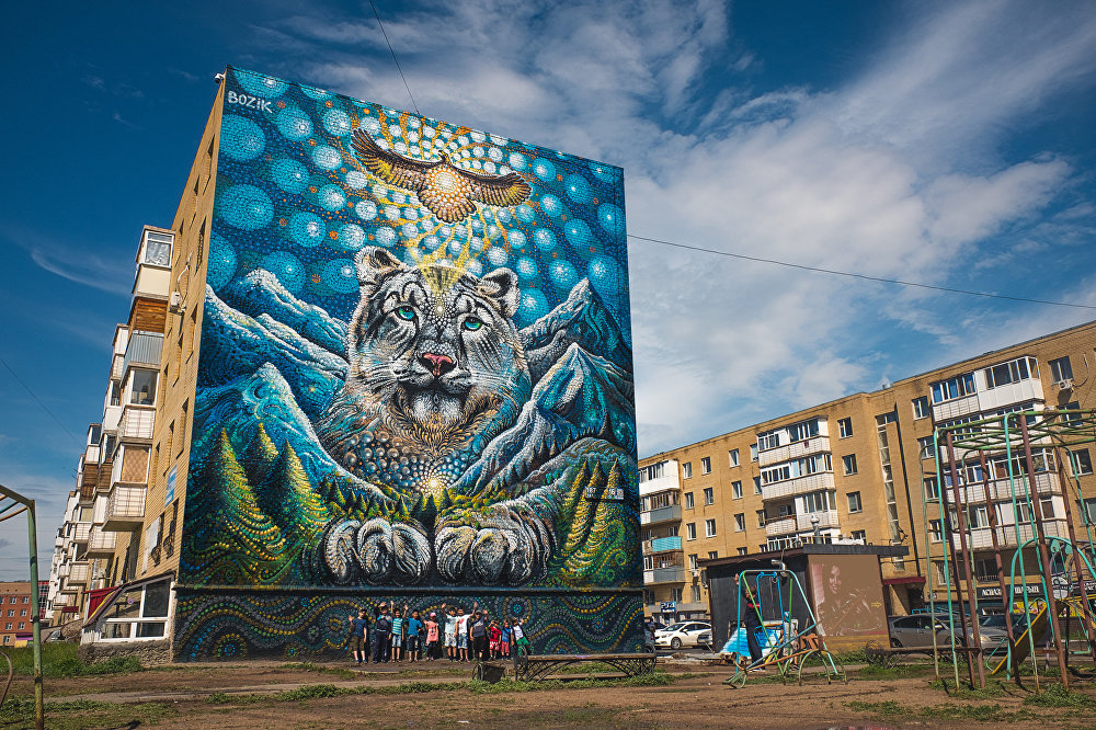 Астанадағы стрит-арт: көшелердің көркін ашқан суреттер