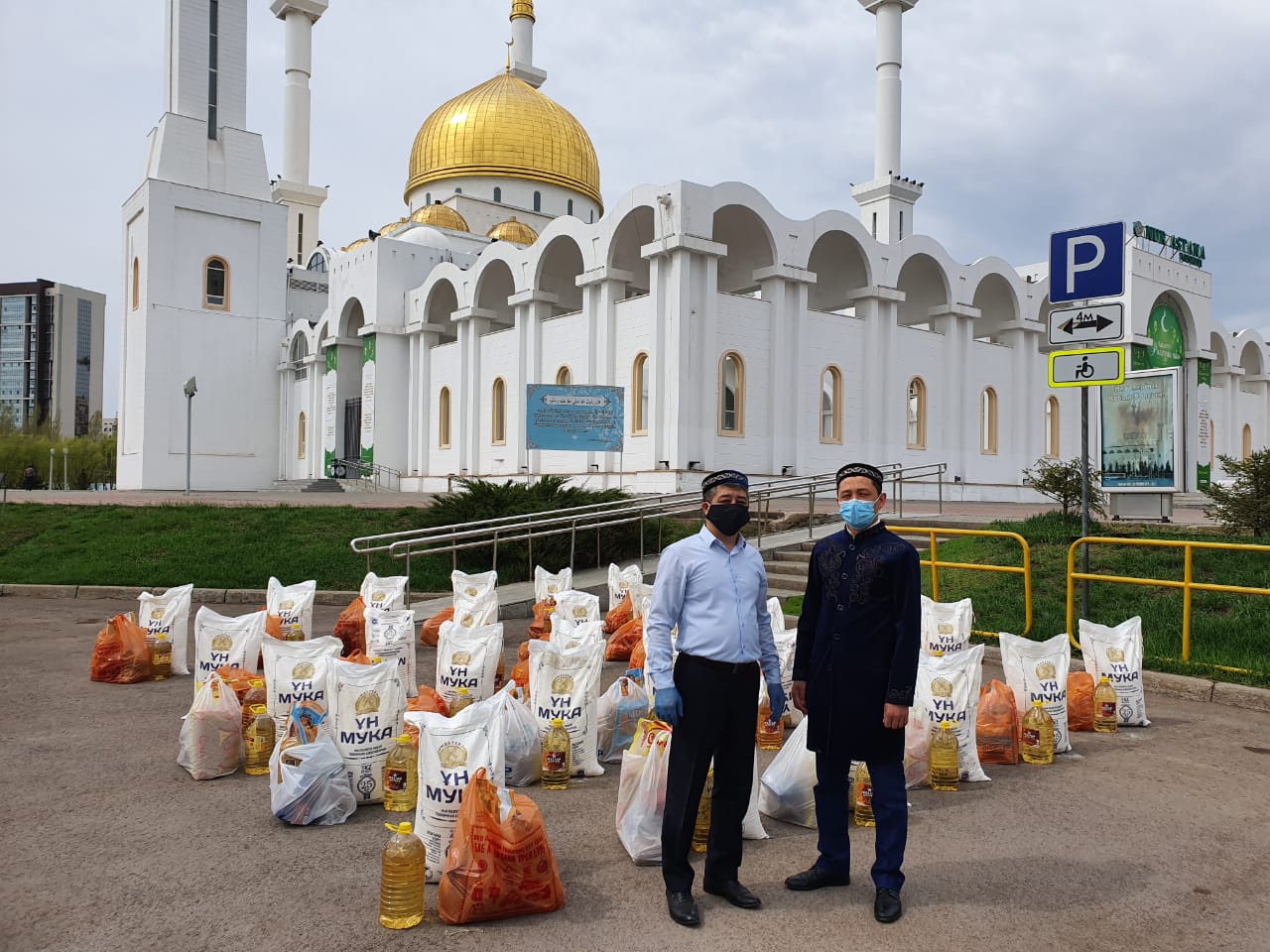 «Нұр Астана» мешітінде «Рамазан шуағы» игі шарасы жүріп жатыр 