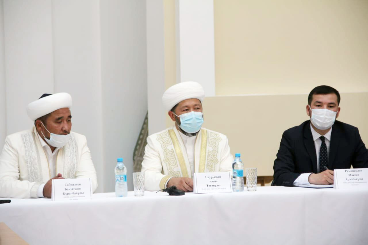 ҚМДБ төрағасы «Жусан» операциясымен елге оралған әйелдерге насихат айтты