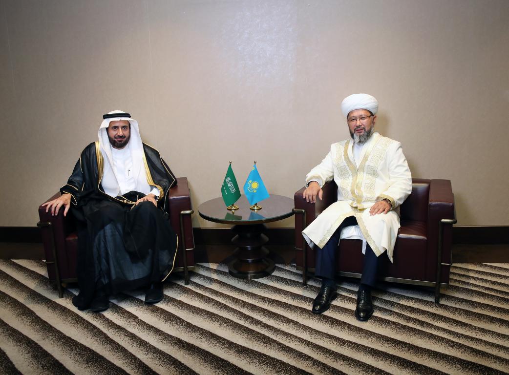Бас мүфти Сауд Арабиясының Қажылық және ұмра министрімен кездесті (фото)