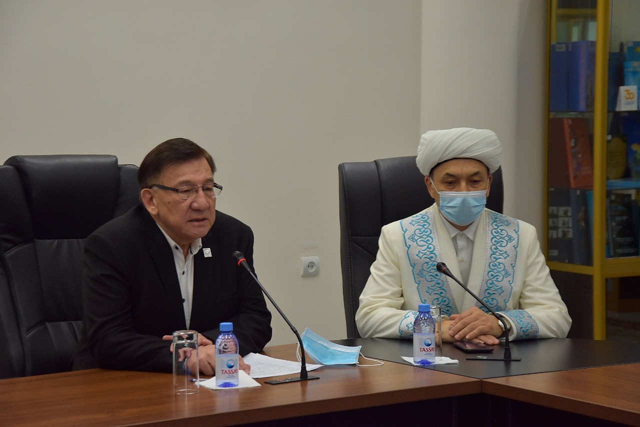 Алматыда «Елдігіміз – бірлікте» тақырыбында дөңгелек үстел өтті (фото)