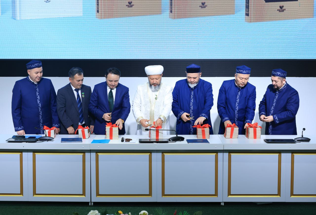 Төралқа мәжілісінде «MUFTIYAT» баспасының жаңа кітаптары таныстырылды