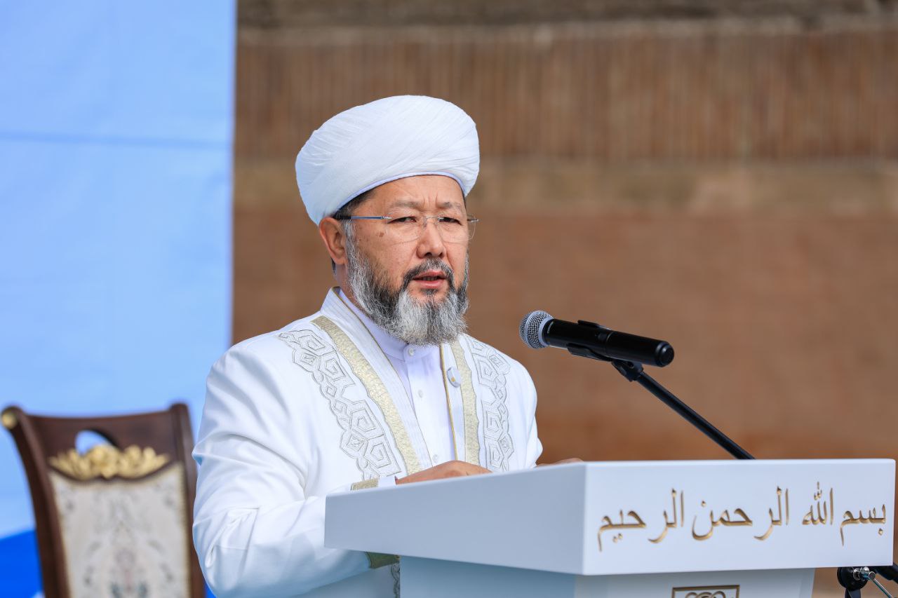 ҚМДБ Төрағасы Бабалар рухына 100 Құран хатым дұғасын жасады