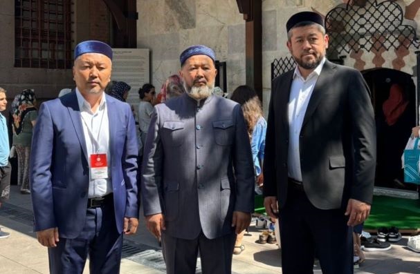 ҚМДБ Төрағасы Анкара қаласындағы «Қажы Байрам Вели» кесенесіне зиярат жасады