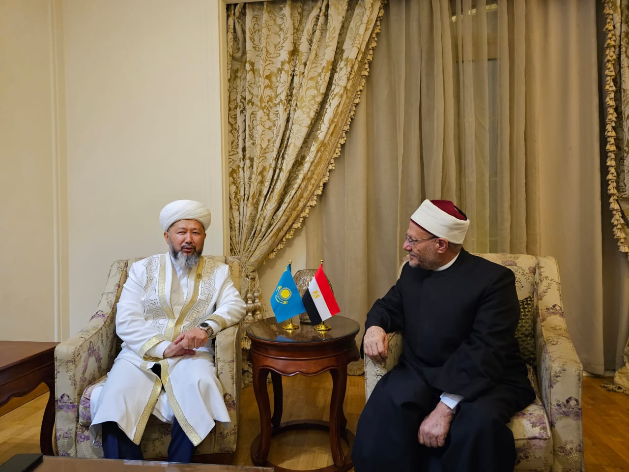 ҚМДБ Төрағасы Мысыр мүфтиімен кездесті (фото)