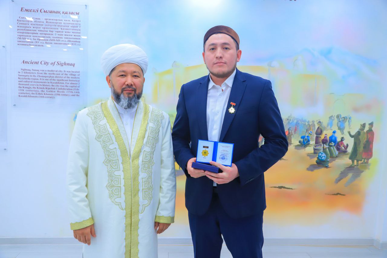 ҚМДБ Төрағасы діни оңалту саласы мамандарын марапаттады (фото)