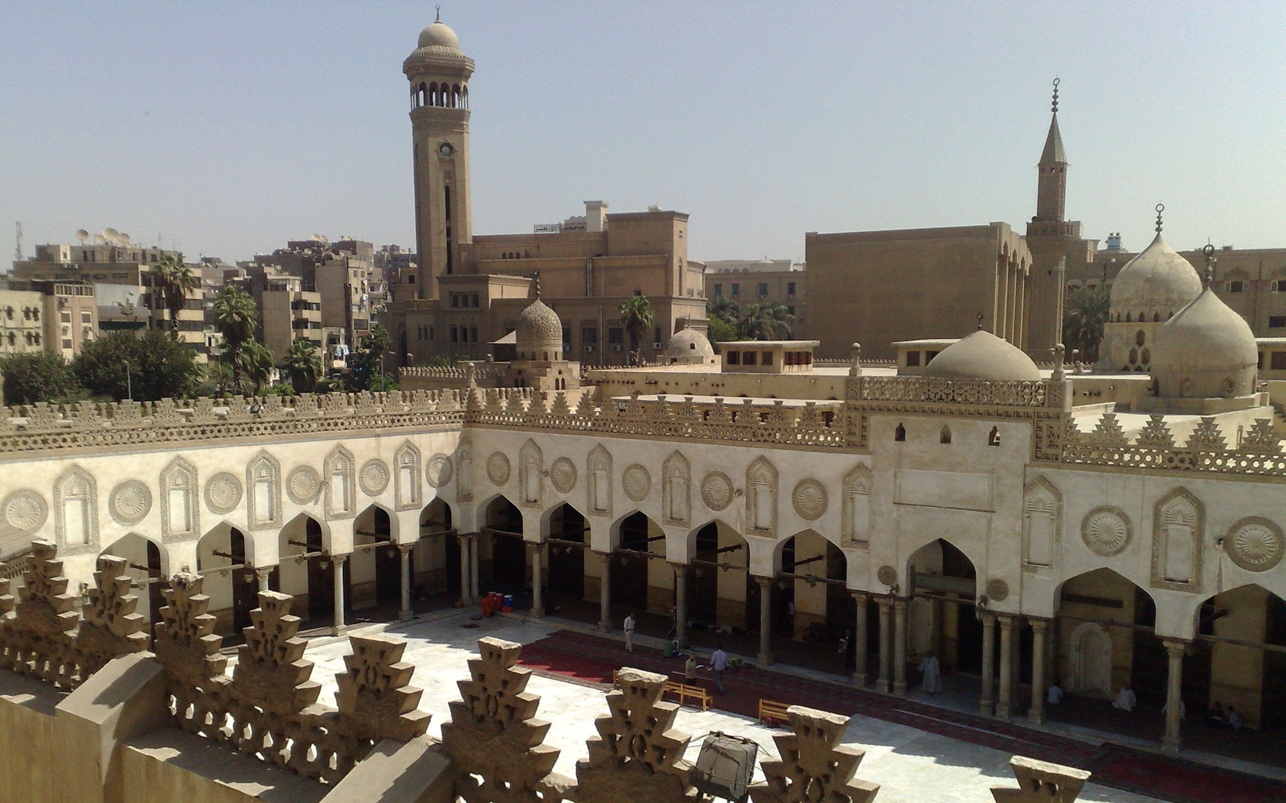 Al university. Университет Аль-Азхар в Египте. Исламский университет в Египте Аль Азхар. Главная Соборная мечеть Каира Аль-Азхар. Университет Аль-Азхар исламские университеты.
